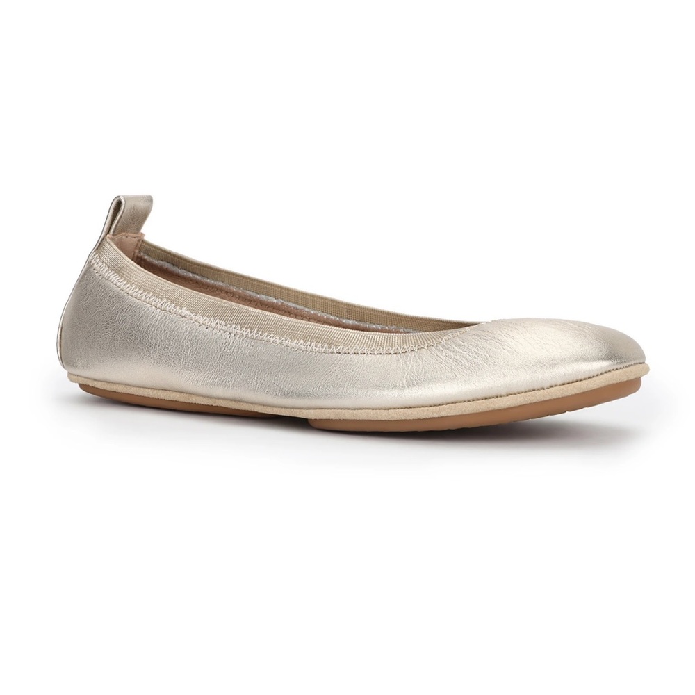 NEW WITH ORIGONAL PACKAGING Yosi Samra Gold Flats